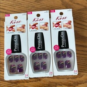 Kiss Press-On Nails - Short Length 3 pack